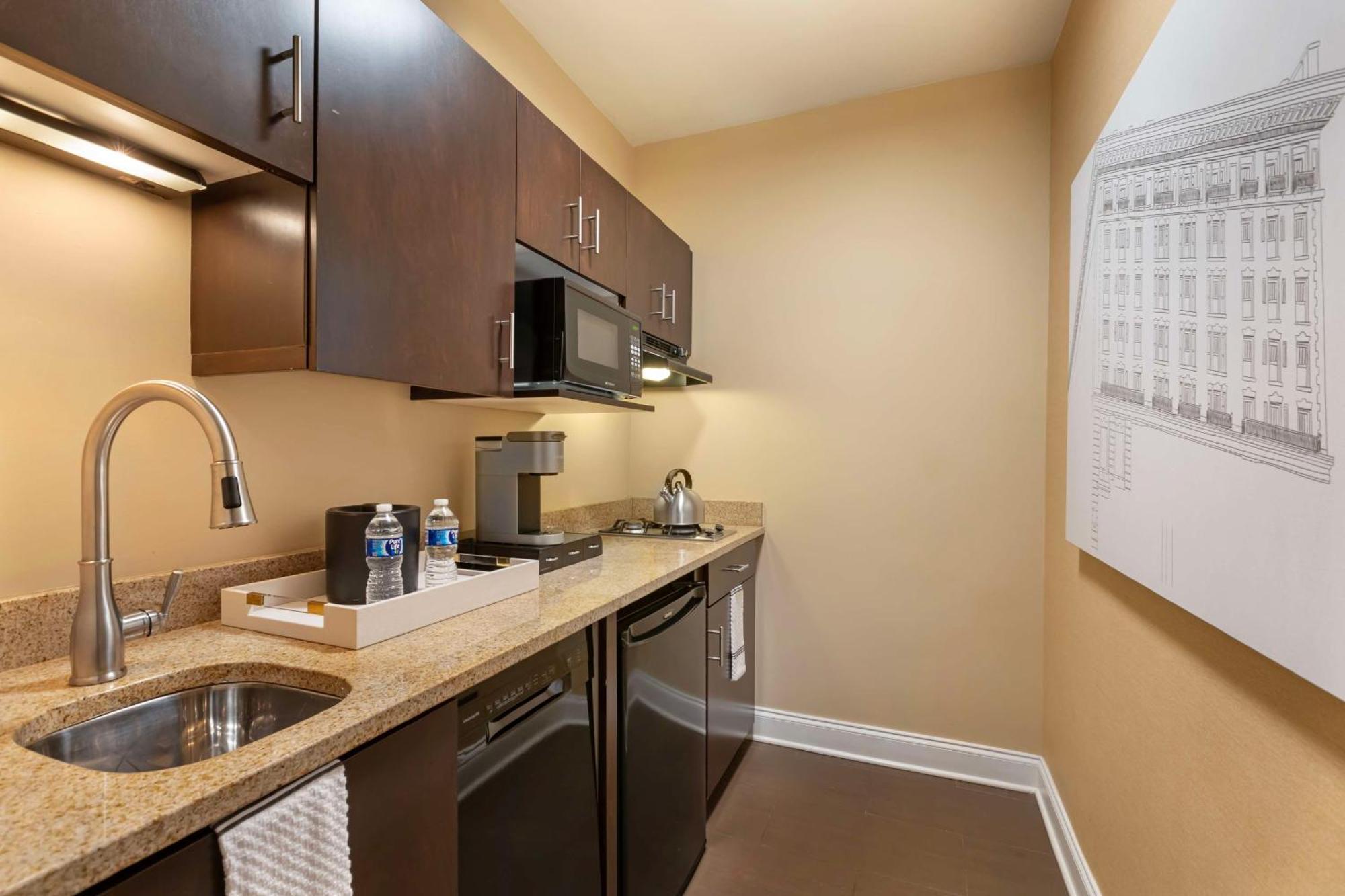 Best Western Plus Hawthorne Terrace Hotel Chicago Buitenkant foto