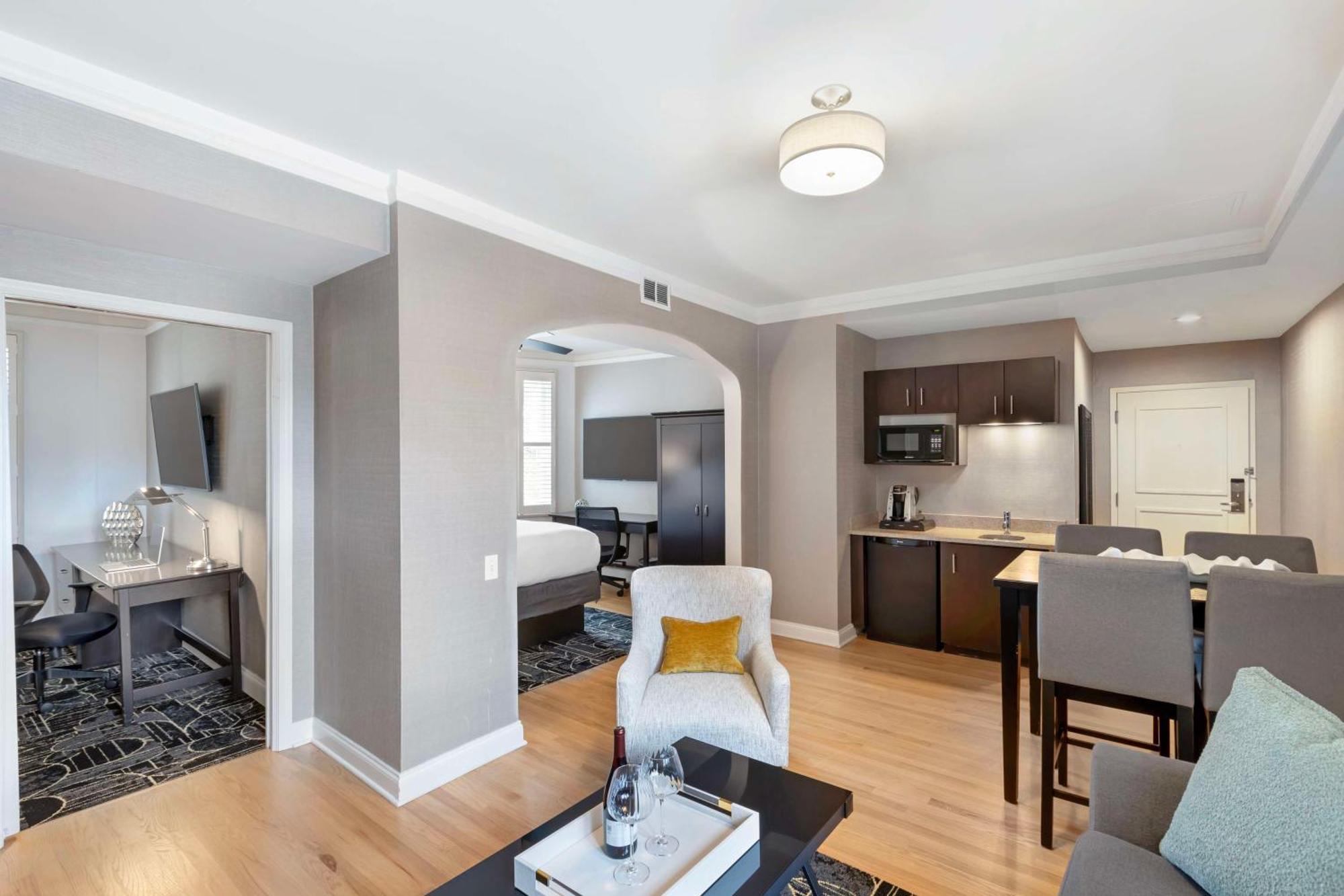 Best Western Plus Hawthorne Terrace Hotel Chicago Buitenkant foto