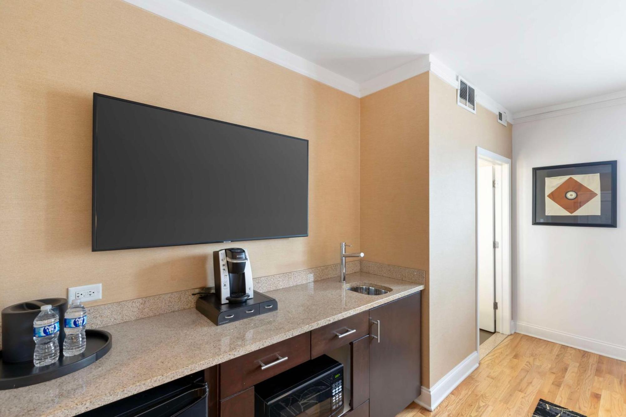 Best Western Plus Hawthorne Terrace Hotel Chicago Buitenkant foto
